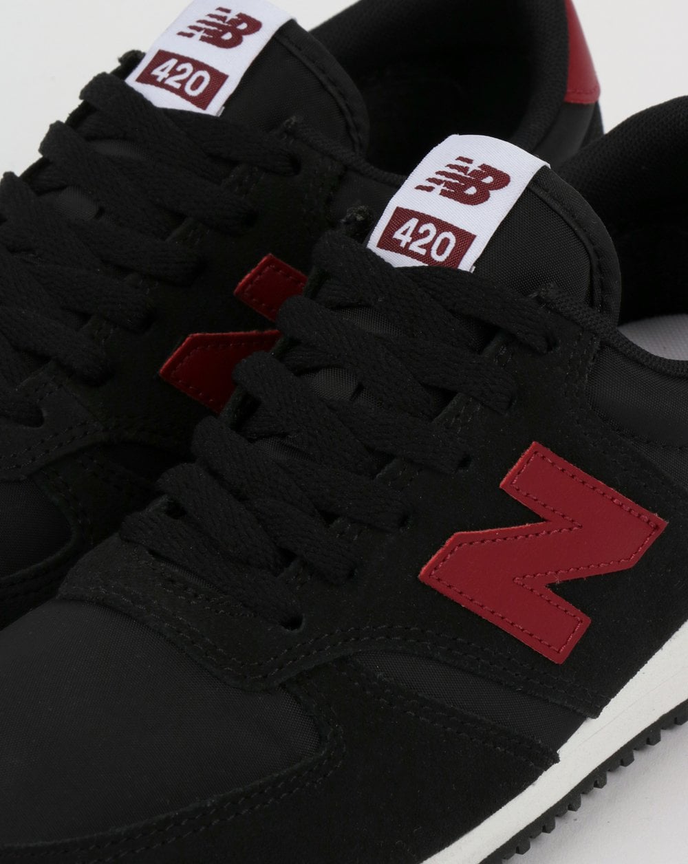 New Balance 420 Sneaker Schwarz/Burgund