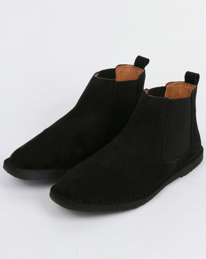 Pretty Green Chelsea Boots aus Wildleder in Schwarz