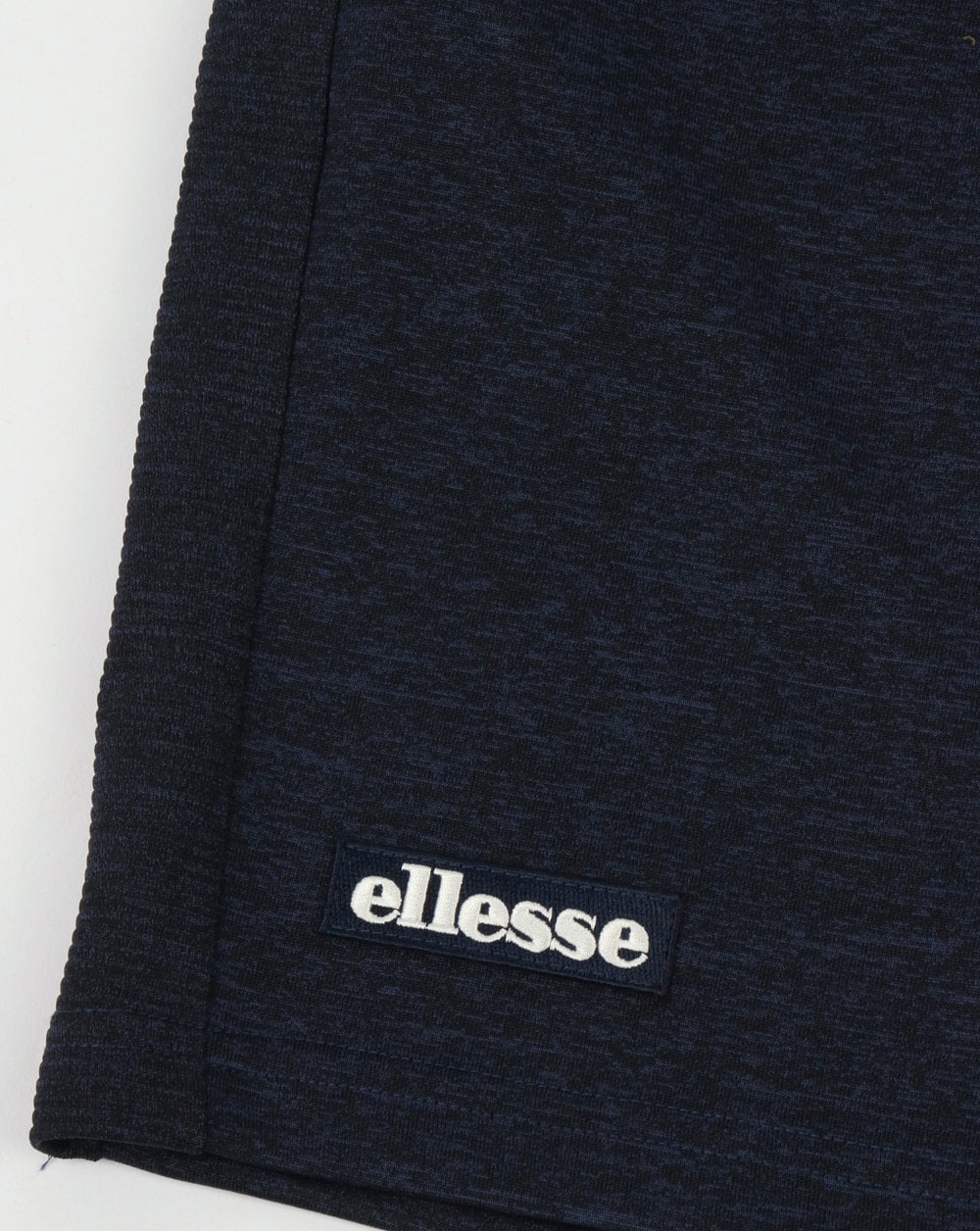 Ellesse – Nero – Shorts in Marineblau meliert