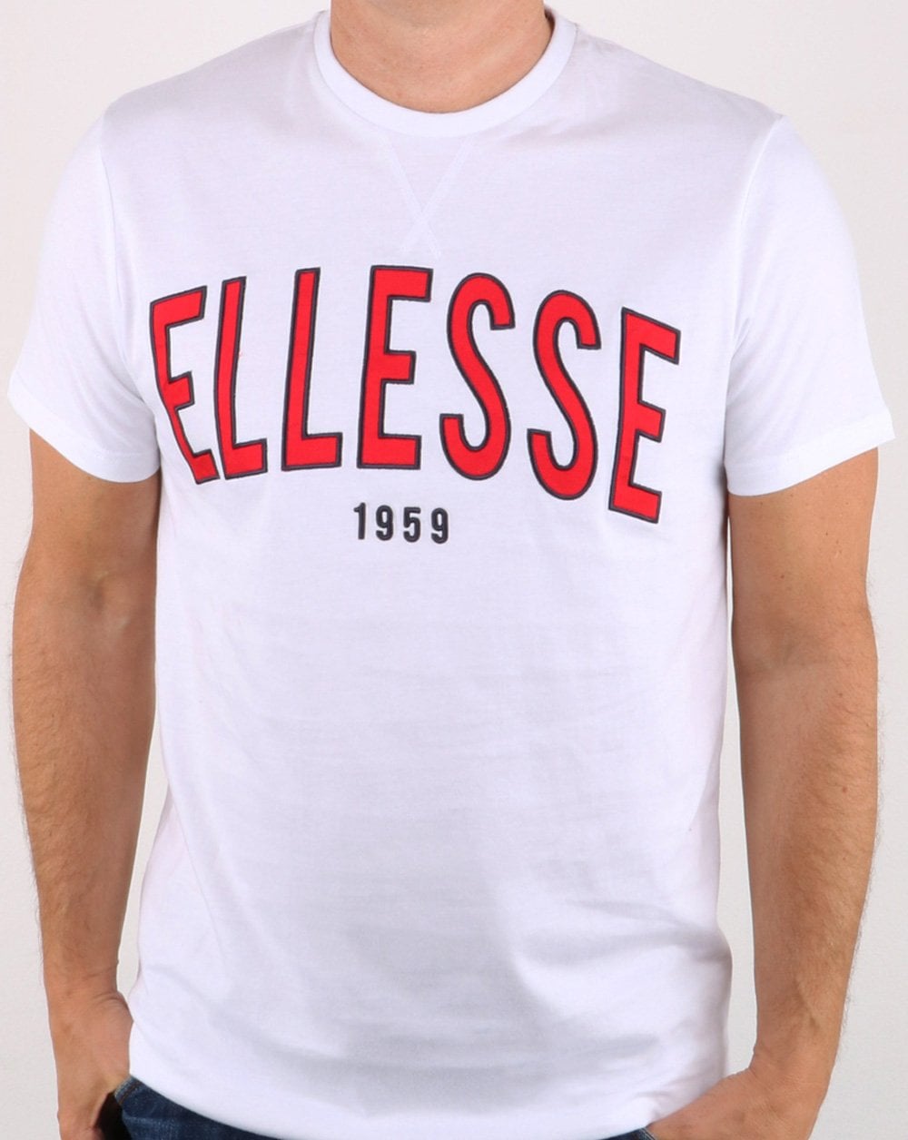 Ellesse – T-Shirt „90's Outline“ in Weiß