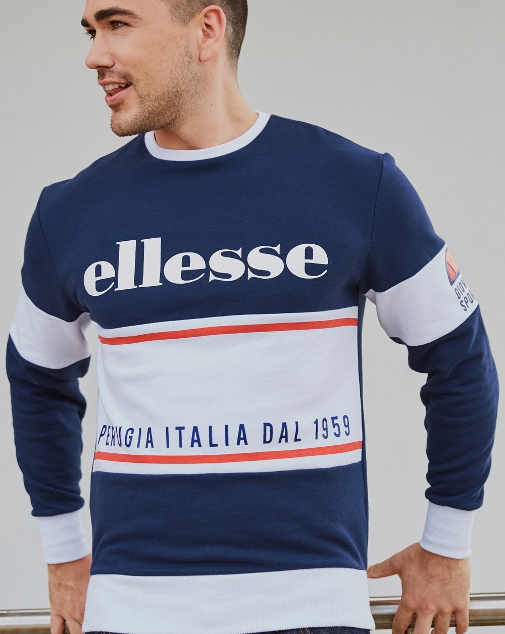 Ellesse – Archive – Rundhals-Sweatshirt in Marineblau