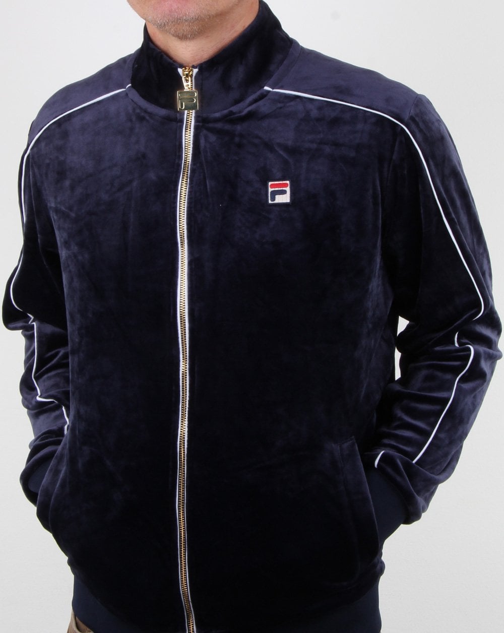 Fila – Vintage-Trainingsoberteil aus Velours mit Paspelierung in Marineblau