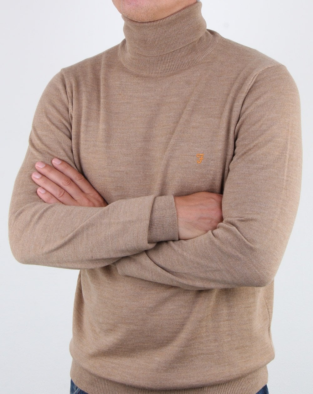 Farah Gosforth Merino Roll Neck Light Sand