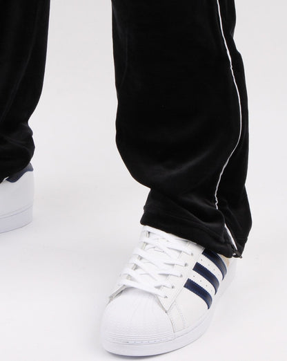 Fila Vintage Cyrus Velours-Trainingshose in Schwarz