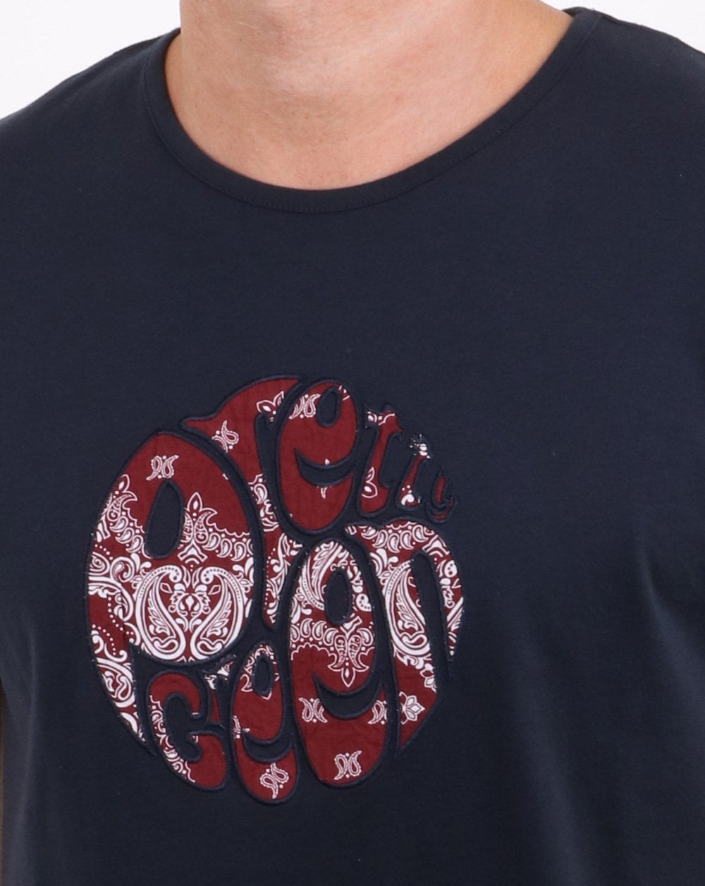 Pretty Green – Winston – T-Shirt mit rotem Logo und Applikation, Marineblau