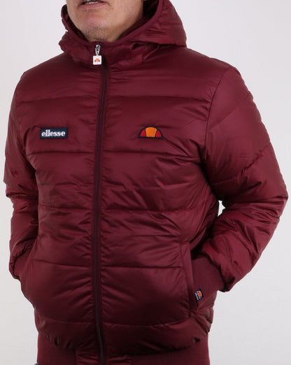 Ellesse – Wattierte Bomberjacke in Burgunderrot