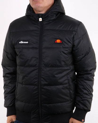 Ellesse – Wattierte Bomberjacke in Schwarz