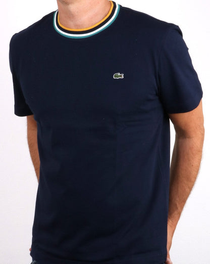 Lacoste – Kontrast-T-Shirt mit Rundhalsausschnitt in Marineblau