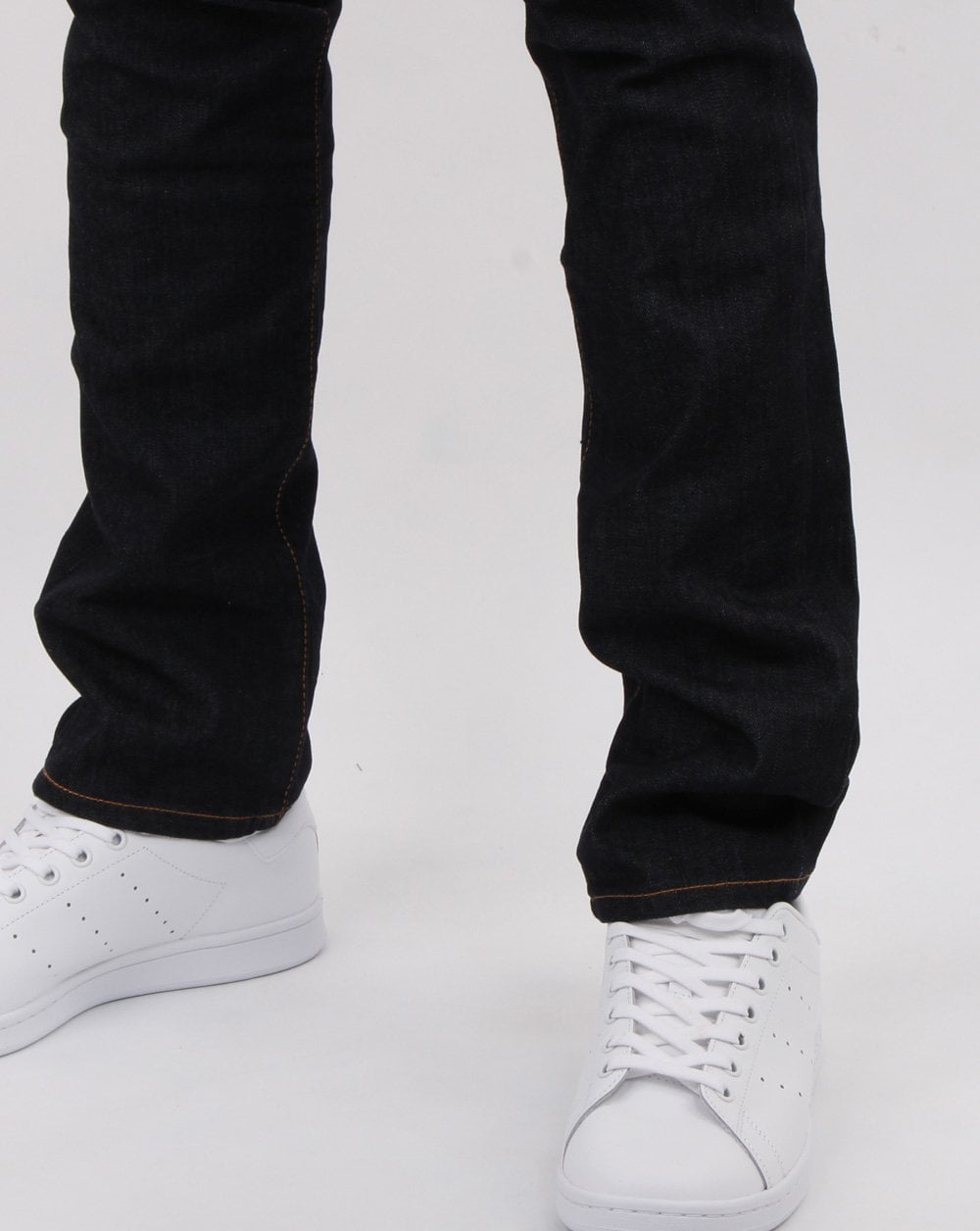Marshall Artist – Schmal zulaufende Jeans in Spülwaschung