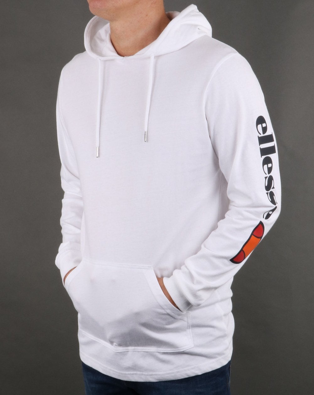 Ellesse – Oratoria – Langärmliges T-Shirt mit Kapuze in Weiß