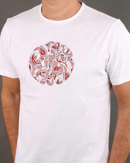 Pretty Green Thornley Paisley Logo T-Shirt Weiß/Rot