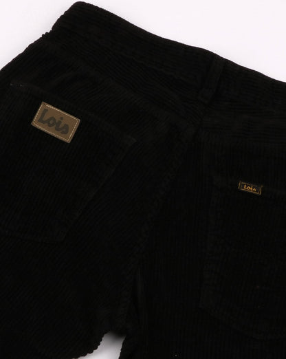Lois Terrace – Jumbo-Cordhose im Regular Taper Fit – Schwarz