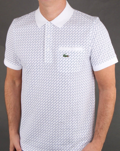 Lacoste – Poloshirt mit Kontrastkragen in Weiß und Marineblau