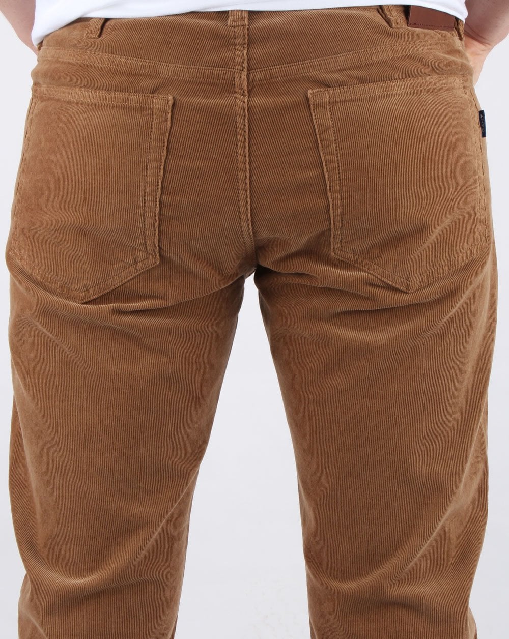 Gant – Regular Cordjeans in gerösteter Walnuss