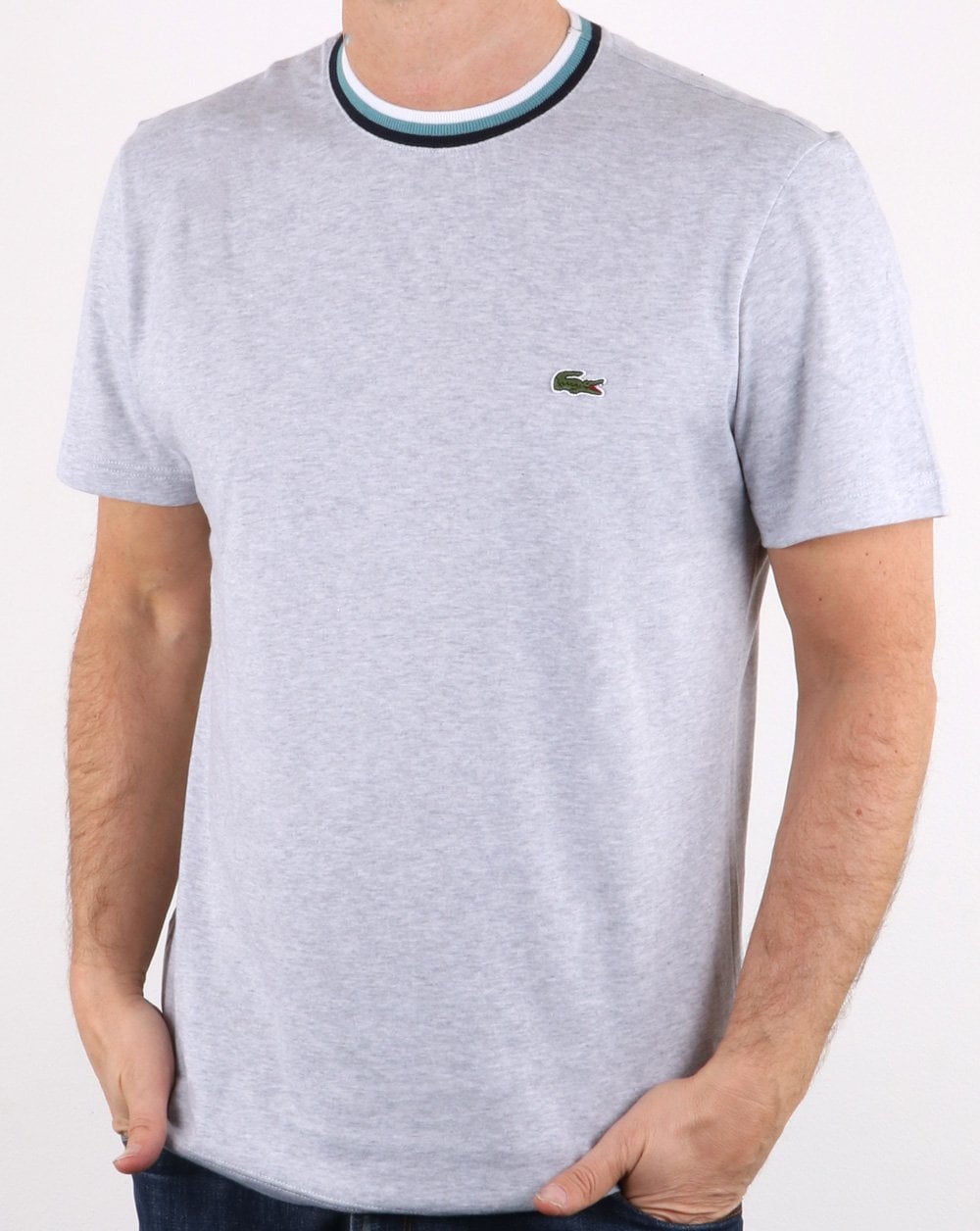 Lacoste – Graues T-Shirt mit Rundhalsausschnitt und Kontrast