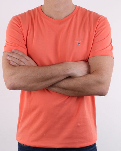 Gant Solides T-Shirt mit Rundhalsausschnitt in Koralle