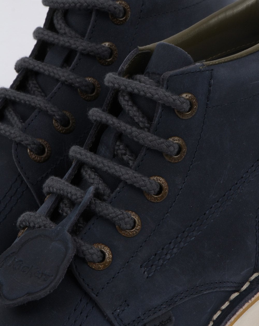 Kickers – Hohe Wildlederstiefel in Marineblau