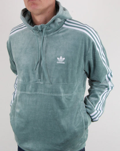 Adidas Originals – Velours-Kapuzenpullover mit halbem Reißverschluss, Dampfgrün