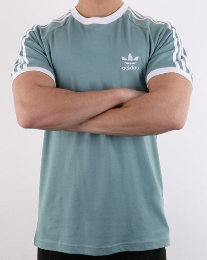 Adidas Originals 3-Streifen-T-Shirt in Dampfstahl