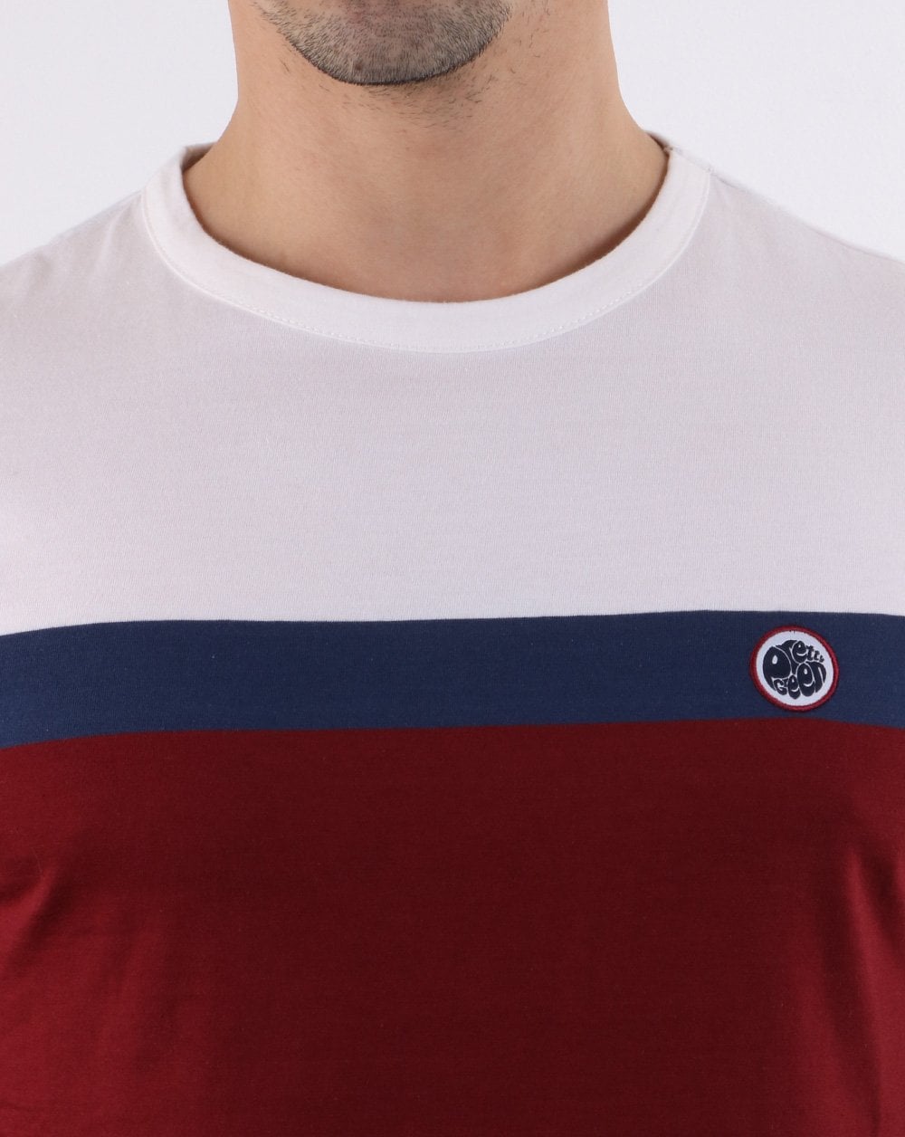 Pretty Green – T-Shirt mit Farbblock-Muster vorne, Burgunderrot