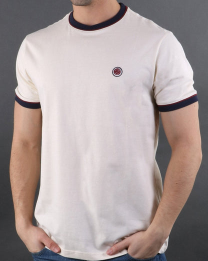 Pretty Green – T-Shirt mit Paspelierung in Off-White