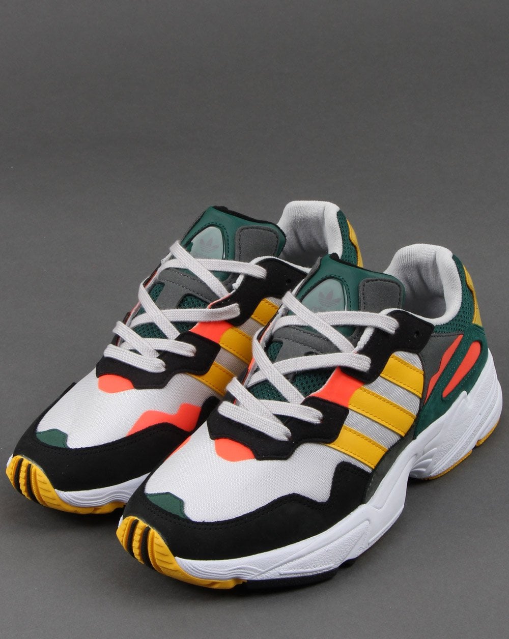 Adidas Yung-96 Sneakers Grau/Gold/Rot