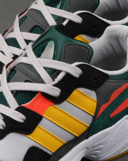 Adidas Yung-96 Sneakers Grau/Gold/Rot