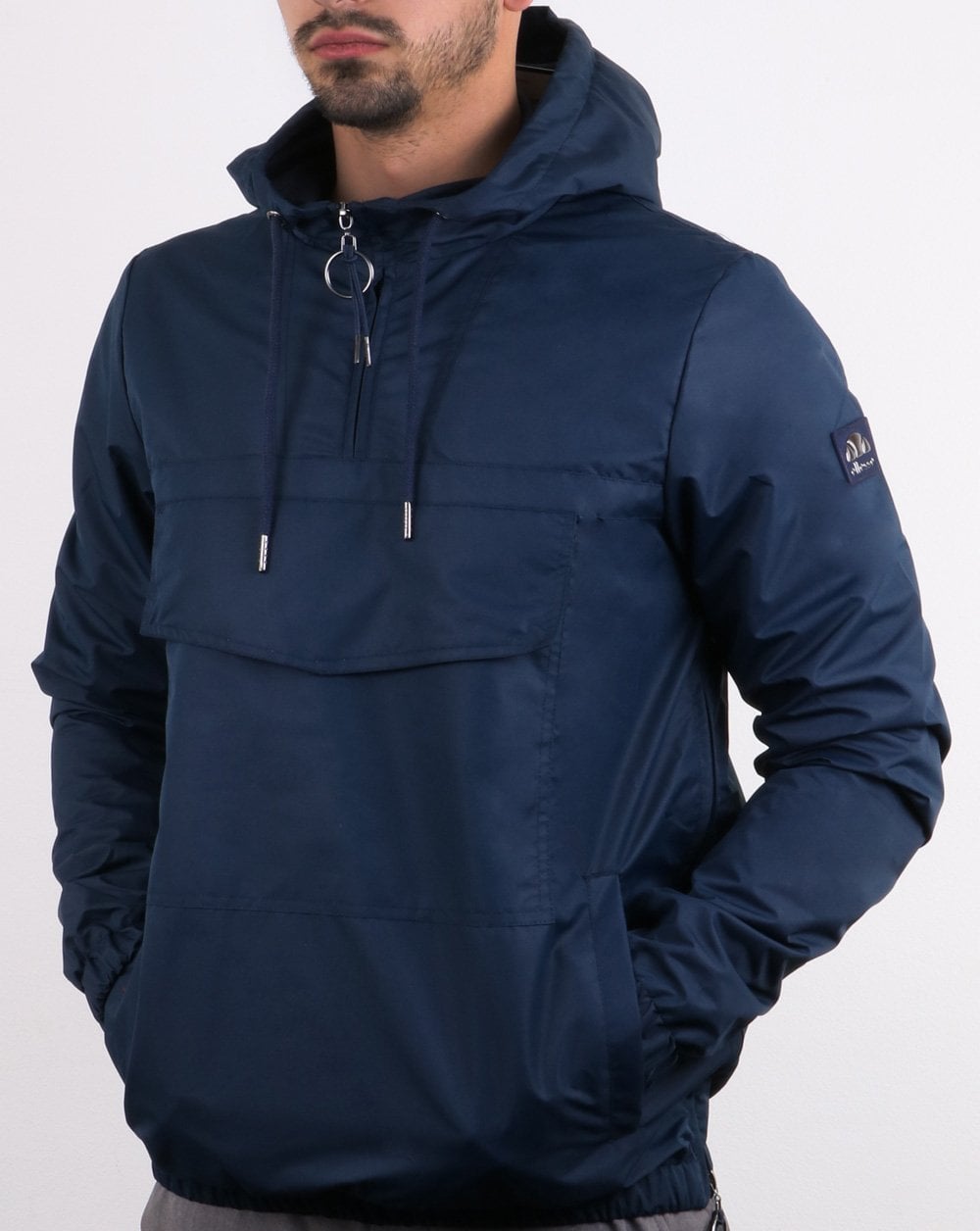 Ellesse – Italia – Qtr – Beuteljacke mit Reißverschluss in Marineblau