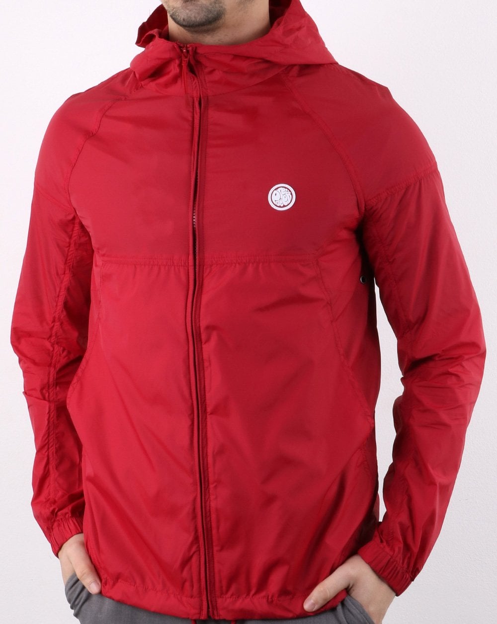 Pretty Green Leichte Kapuzenjacke mit Reißverschluss in Rot