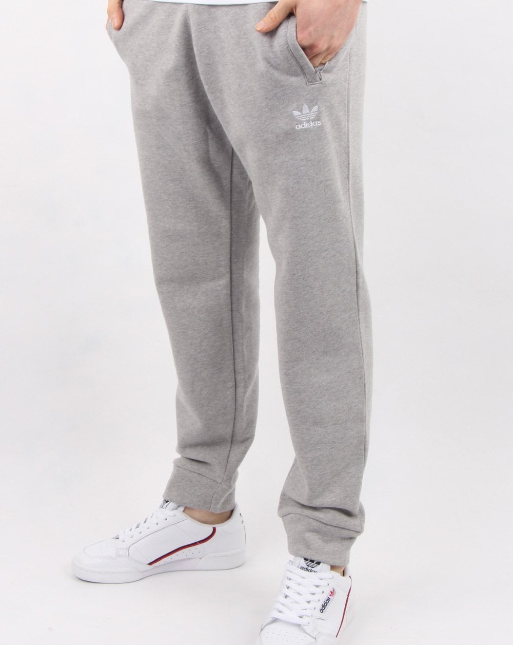 Adidas Originals – Jogginghose mit Trefoil-Muster in Grau meliert