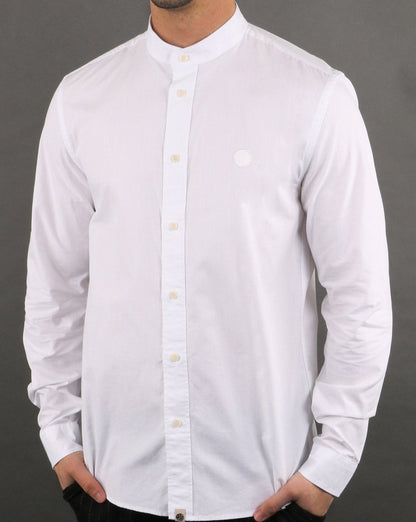 Pretty Green Slim Fit Kragenloses Hemd Weiß