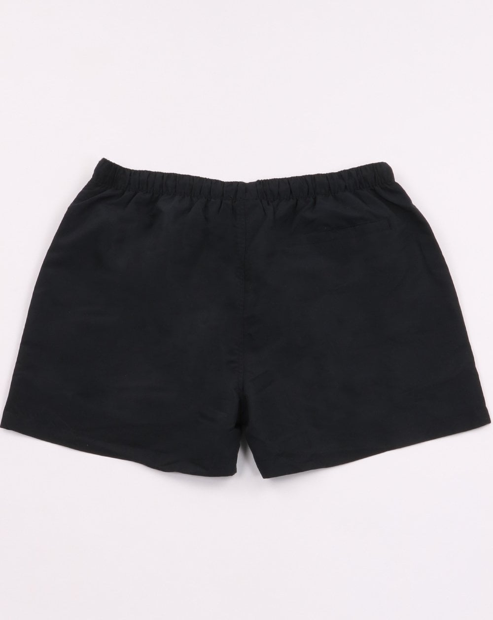 Ellesse – Sombro – Badeshorts in Schwarz