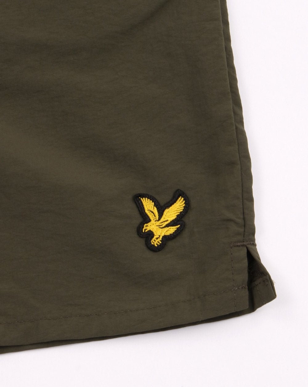 Lyle And Scott – Schlichte Badeshorts in dunklem Salbeigrün