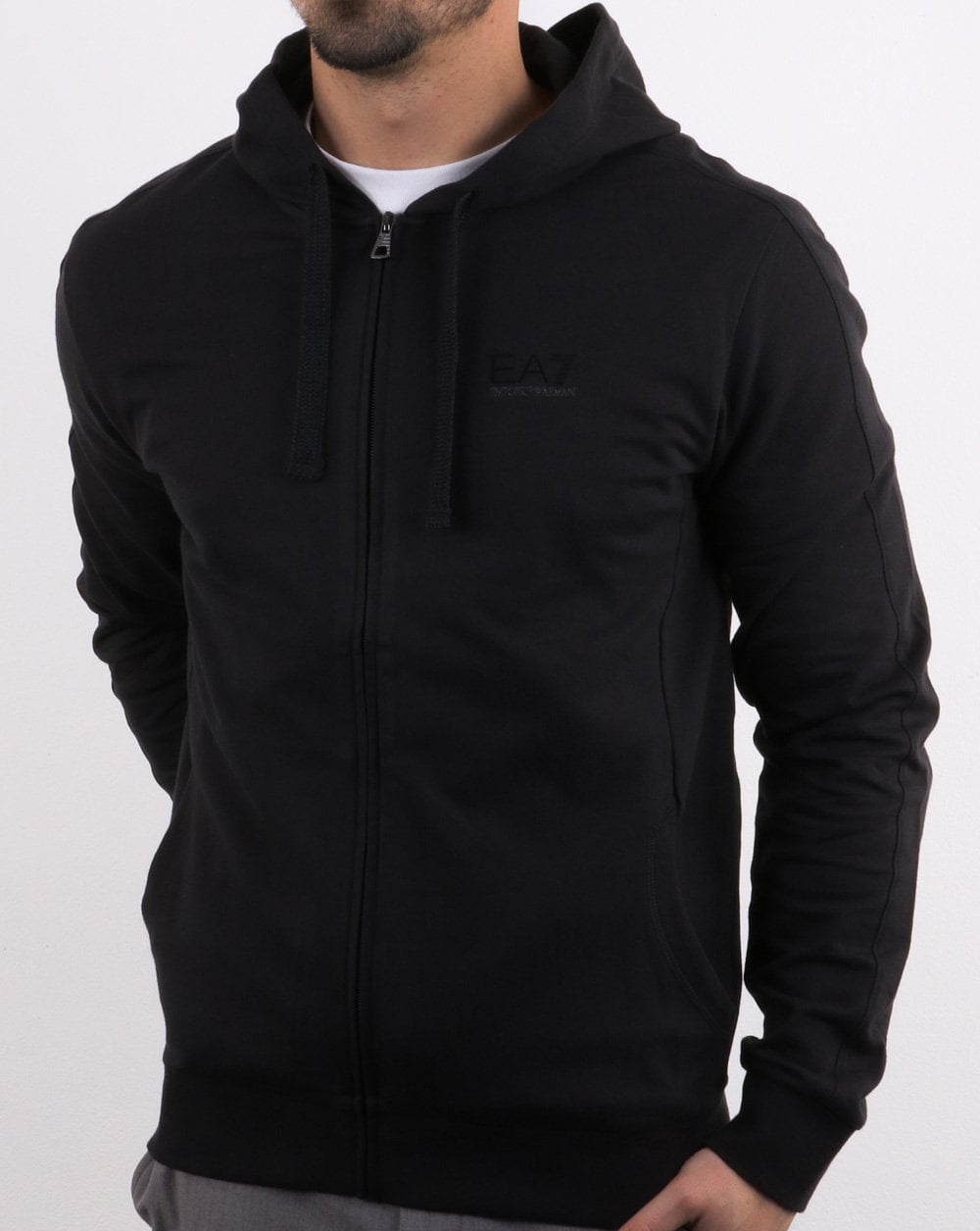 Emporio Armani – EA7 – Core-Logo – Kapuzensweatshirt mit durchgehendem Reißverschluss in Schwarz