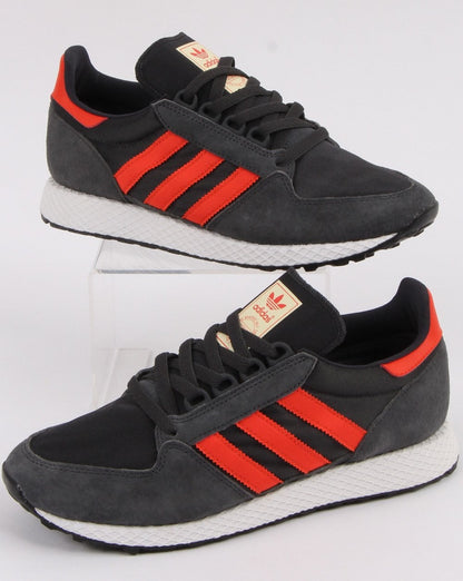 Adidas Forest Grove Turnschuhe Carbongrau/Orange