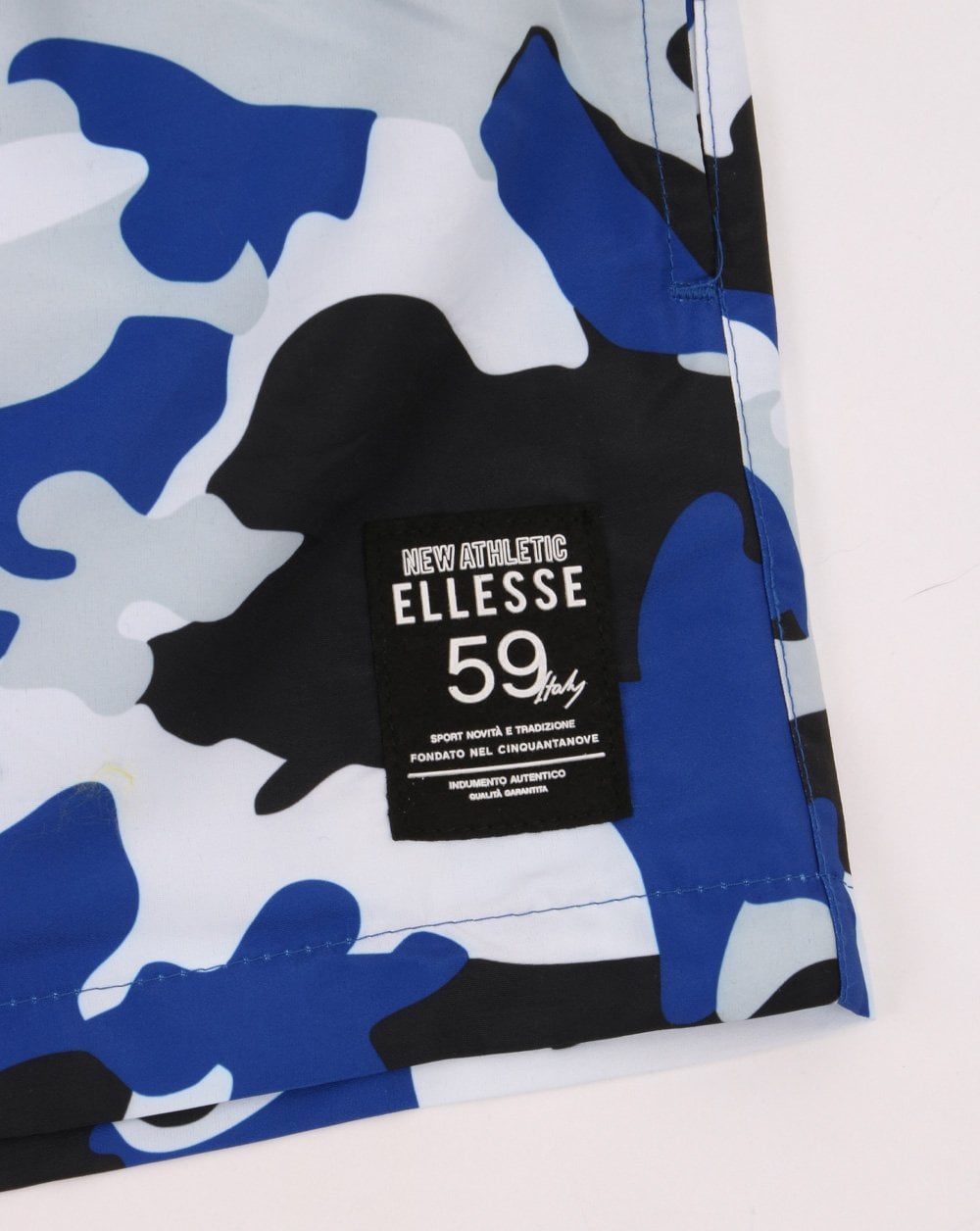 Ellesse – Viale-Shorts in Camouflage