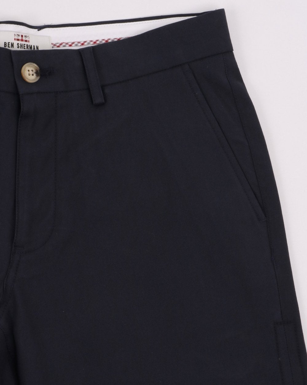 Ben Sherman – Schmale Stretch-Chinoshorts in Dunkelmarineblau