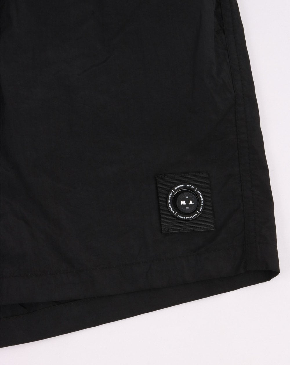 Marshall Artist Micro-Badeshorts in Schwarz