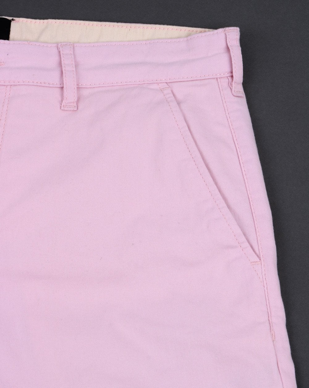 Lyle And Scott Chino-Shorts in Zartrosa
