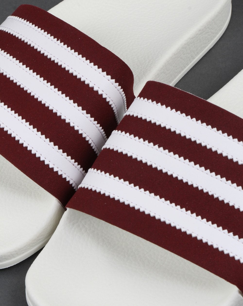 Adidas Adilette Slides Burgund/weiß