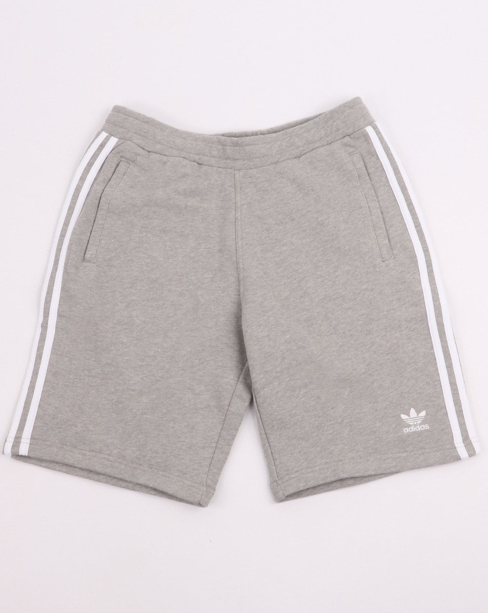 Adidas Originals – Shorts mit 3 Streifen und Reißverschlusstasche, Grau meliert