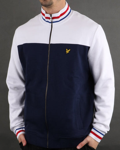 Lyle And Scott Trichterhalspullover mit Zierstreifen in Marineblau