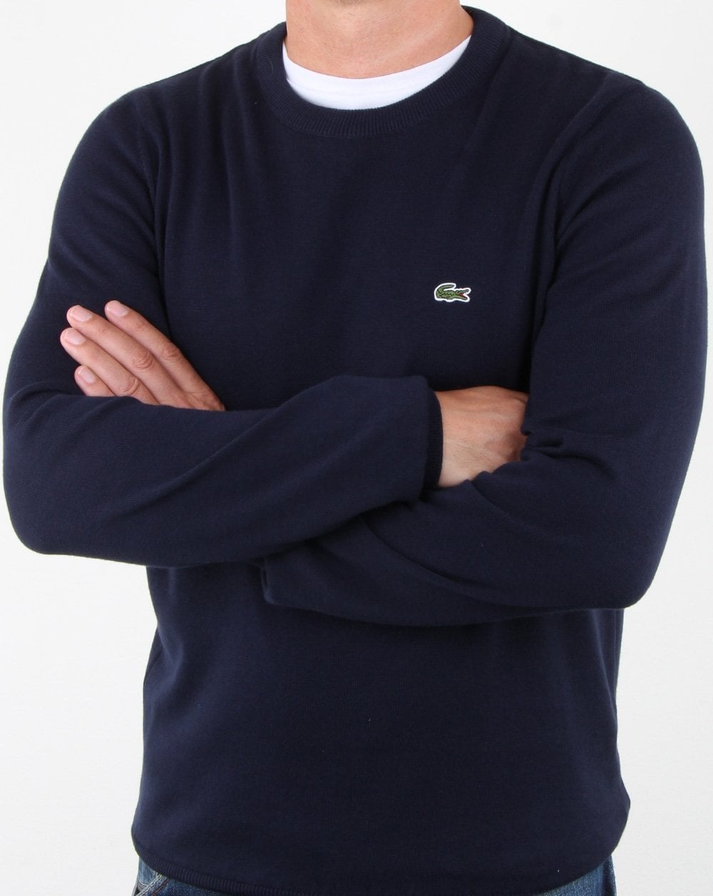 Lacoste – Rundhalspullover in Marineblau