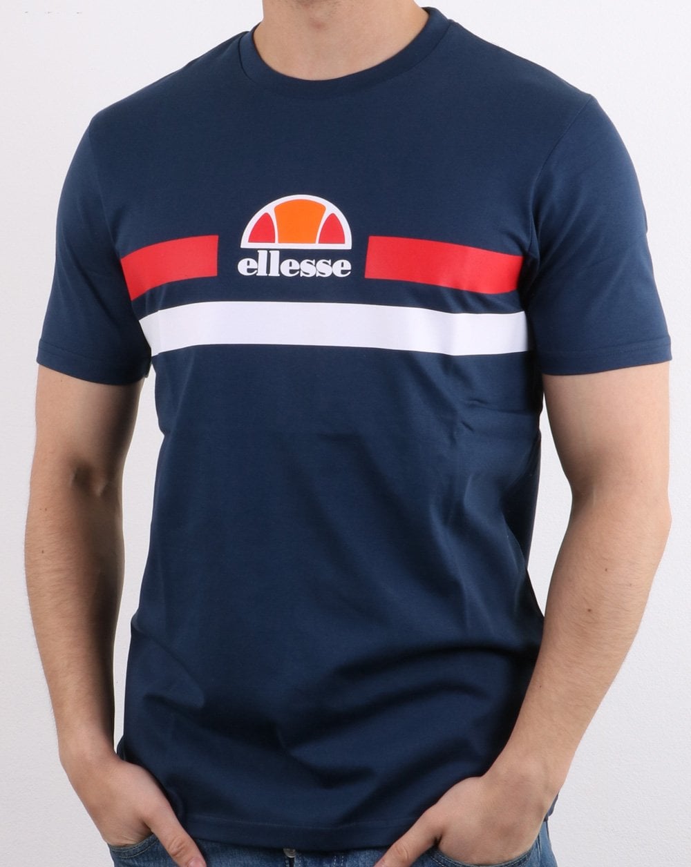 Ellesse – Aprel – T-Shirt in Marineblau