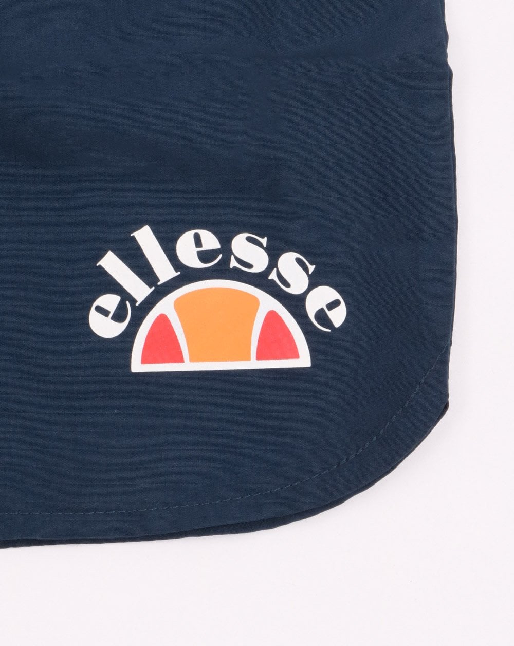Ellesse – Nono – Badeshorts in Marineblau