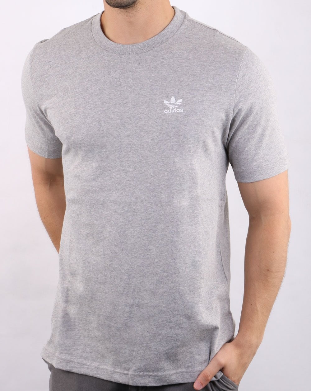 Adidas Originals Essential T-Shirt Grau