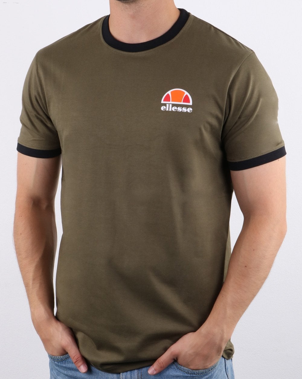 Ellesse – Ringer-T-Shirt in Khaki