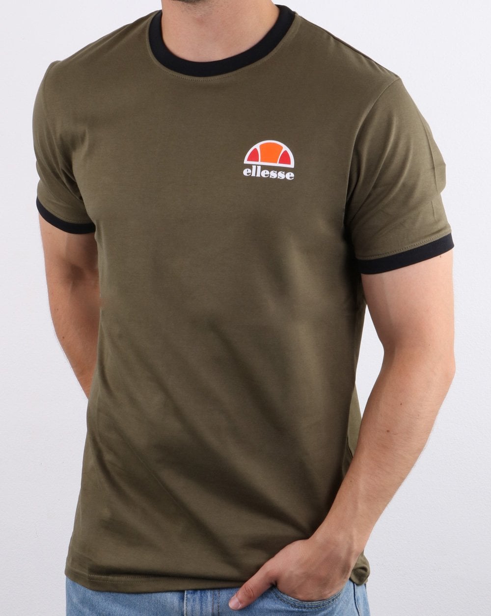 Ellesse – Ringer-T-Shirt in Khaki