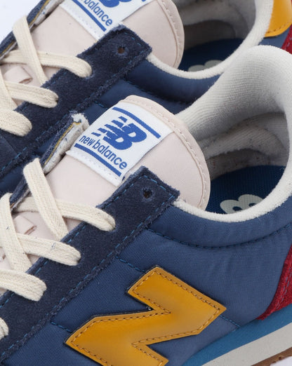 New Balance 220 Sneaker Blau/Gelb