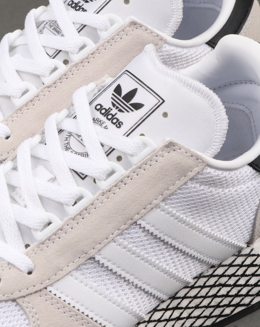 Adidas Marathon Tech Sneaker Weiß/Schwarz